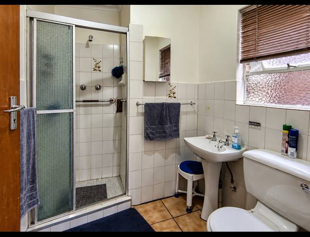 2 BEDROOM TOWNHOUSE FOR SALE IN THREE RIVERS